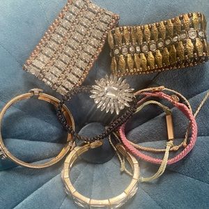 Lot of 8 bracelets